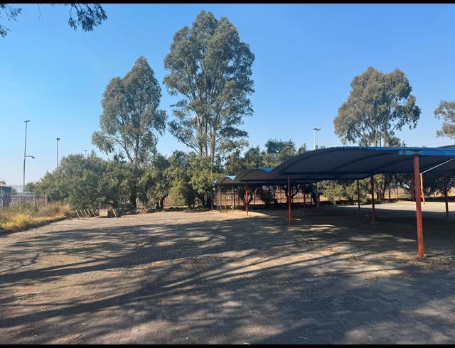10,000M² INDUSTRIAL YARD TO LET IN ORMONDE