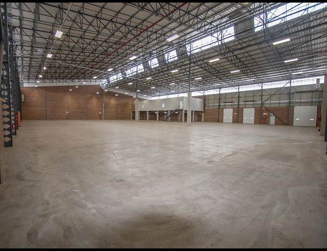 3,227M² WAREHOUSE TO LET IN POMONA AH