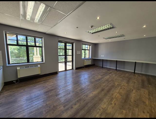 474M² OFFICE TO LET IN SANDTON CENTRAL