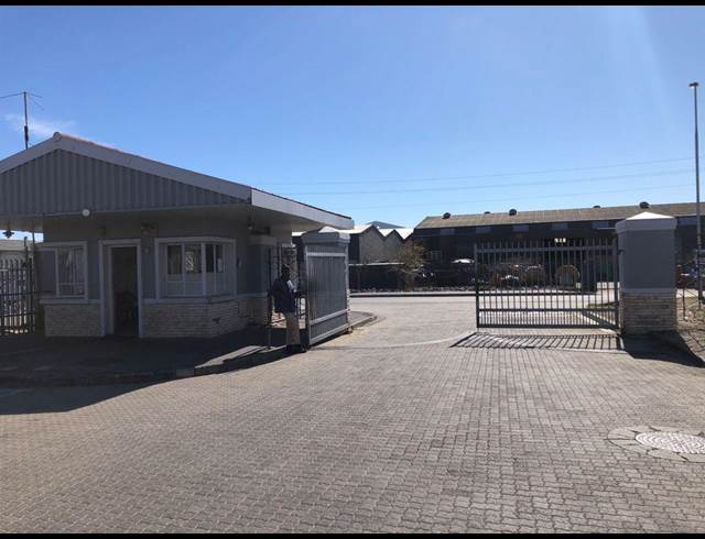 2,000M² WAREHOUSE TO LET IN BLACKHEATH INDUSTRIAL