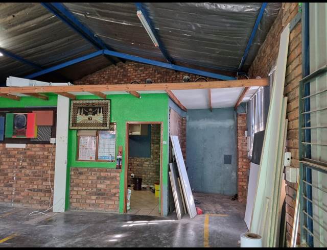 100M² WAREHOUSE TO LET IN NELSPRUIT INDUSTRIAL