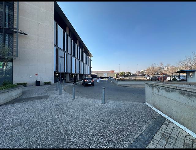 710.70M² OFFICE TO LET IN CENTURION CENTRAL
