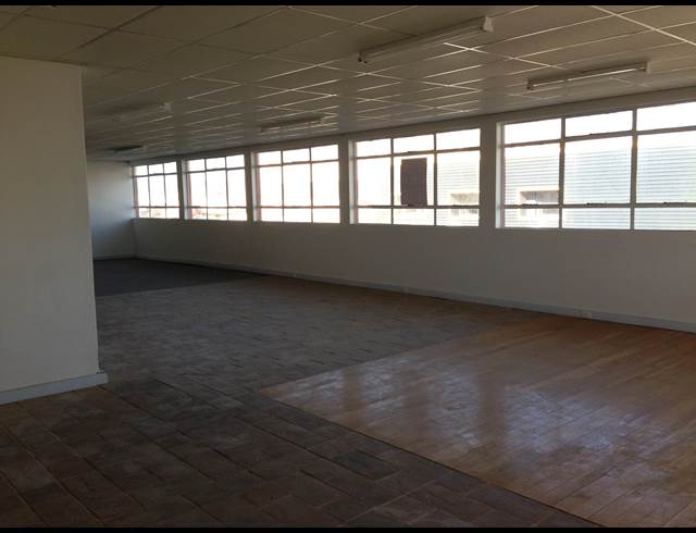 480M² OFFICE TO LET IN PAARDEN EILAND