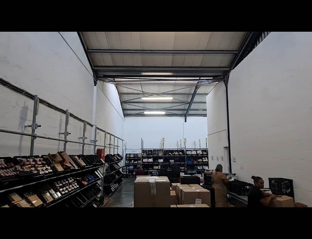264M² WAREHOUSE TO LET IN DIEP RIVER