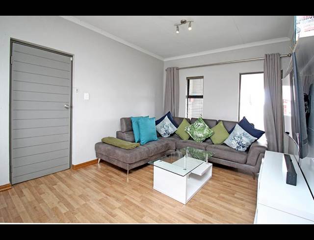 2 BEDROOM PROPERTY TO RENT IN HONEYDEW