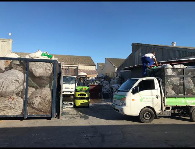 400M² WAREHOUSE RENTED IN EPPING INDUSTRIAL