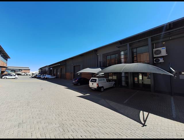 440M² MINI FACTORY TO LET IN LASER PARK
