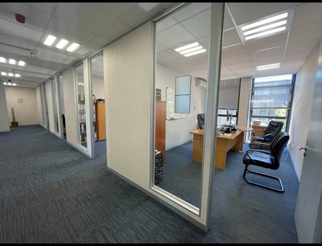 486M² OFFICE TO LET IN ROSEBANK