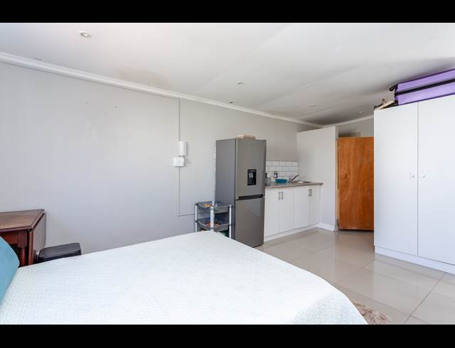 1 BEDROOM FLAT RENTED IN KIRSTENHOF