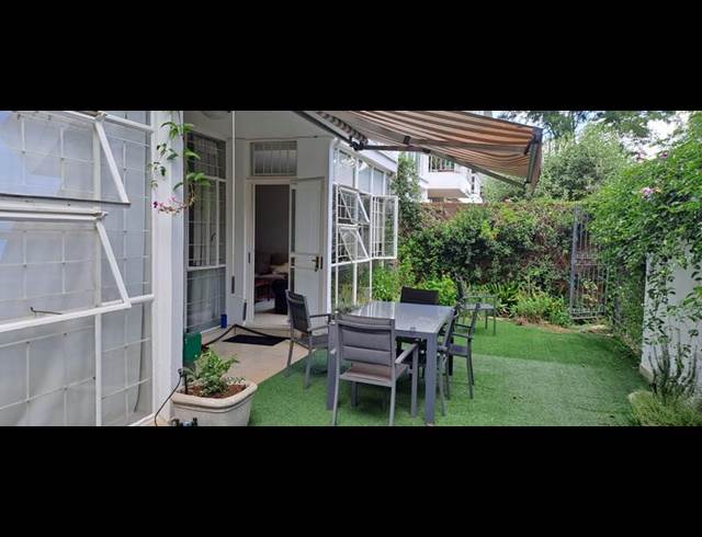 3 BEDROOM PROPERTY TO RENT IN HYDE PARK