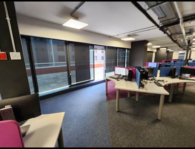 1,928M² OFFICE TO LET IN CAPE TOWN CITY CENTRE