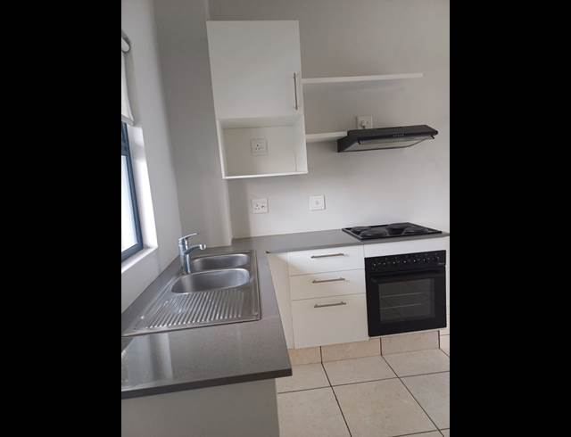 1 BEDROOM APARTMENT TO LET IN BALLITO CENTRAL