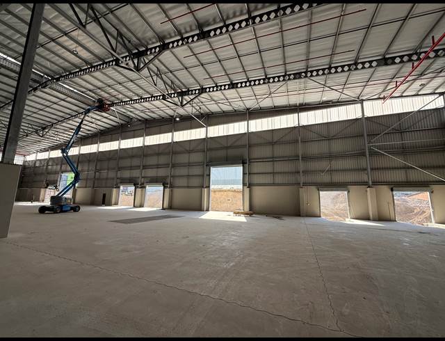 12,932M² WAREHOUSE TO LET IN CONGELLA