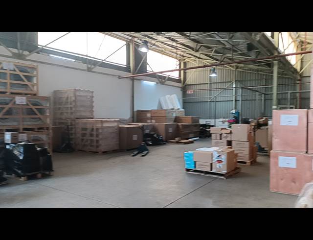 6,060M² WAREHOUSE TO LET IN TULISA PARK