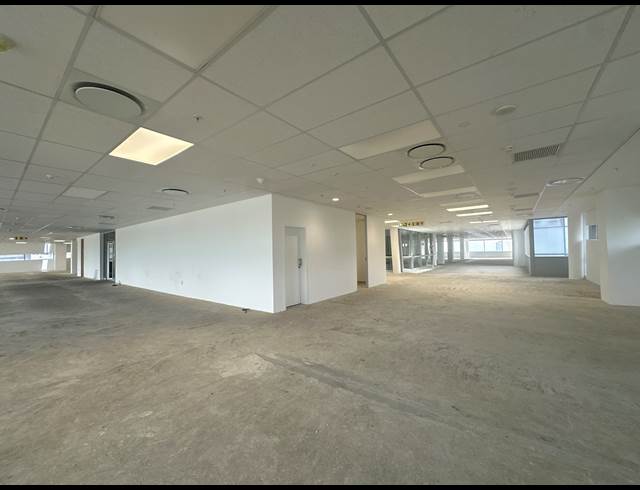 1,752M² OFFICE TO LET IN SANDTON CENTRAL