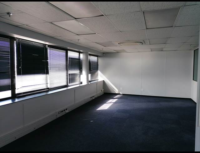 2,651M² WAREHOUSE TO LET IN EPPING INDUSTRIAL