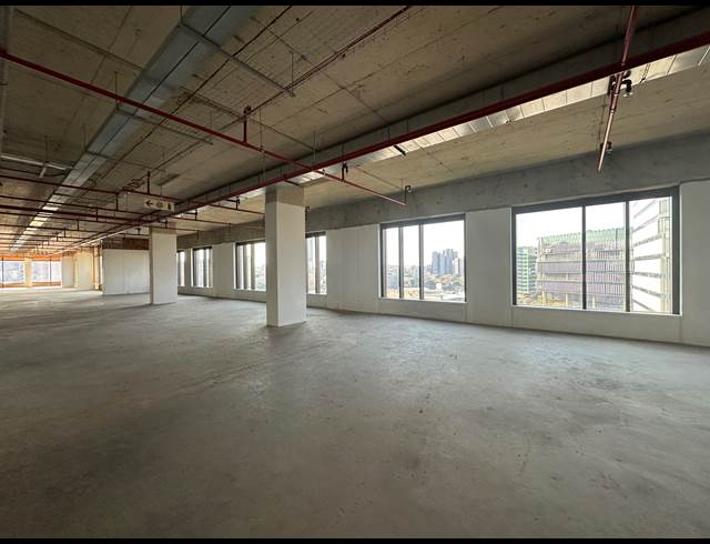 1,827M² OFFICE TO LET IN SANDTON CENTRAL