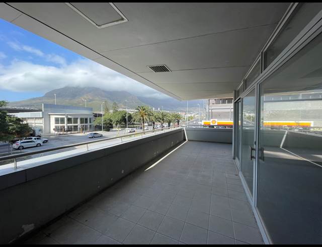 2,402M² BUILDING TO LET IN CAPE TOWN CITY CENTRE