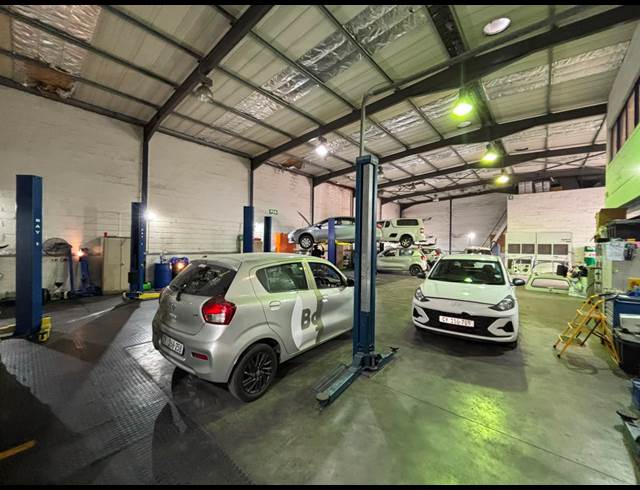 912M² WAREHOUSE TO LET IN EPPING INDUSTRIAL