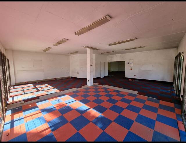 350M² OFFICE TO LET IN ALBERTON NORTH