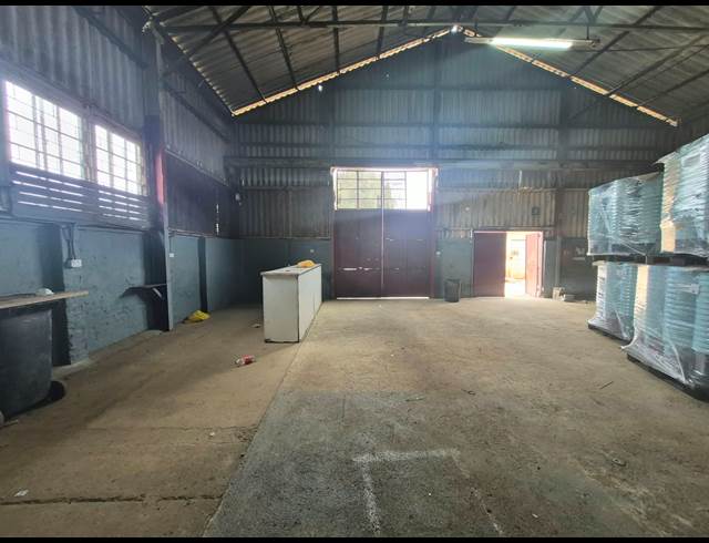 240M² WAREHOUSE TO LET IN LUIPAARDSVLEI
