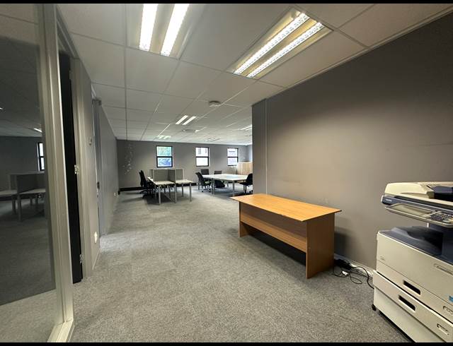 357M² OFFICE TO LET IN SANDTON CENTRAL