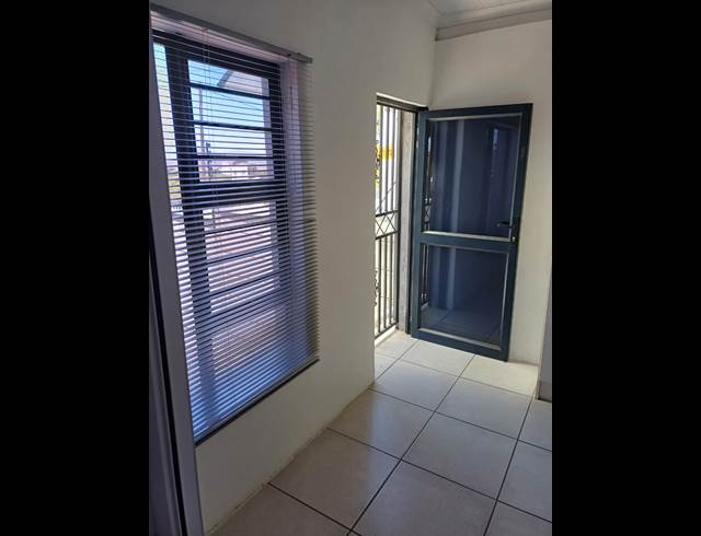 1 bed property to rent in BERGSIG
