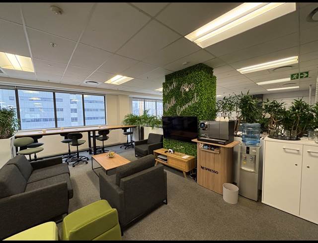 2,004M² OFFICE TO LET IN CAPE TOWN CITY CENTRE