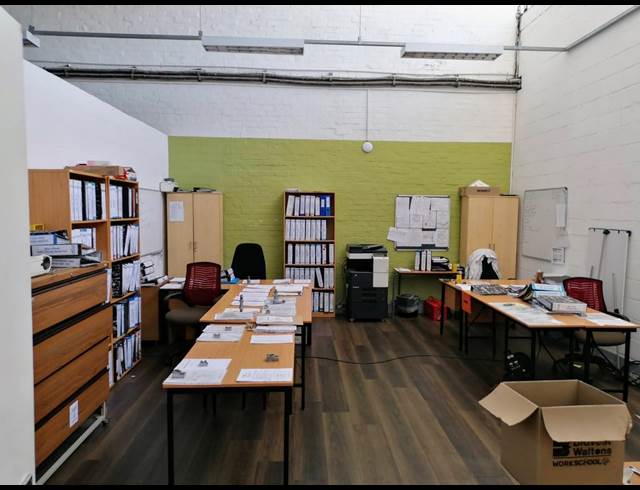 912M² WAREHOUSE TO LET IN BEACONVALE