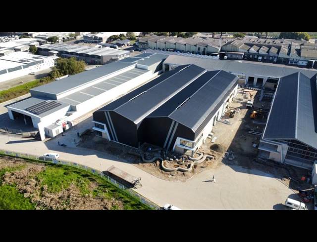 INDUSTRIAL PROPERTY TO RENT IN STIKLAND INDUSTRIAL