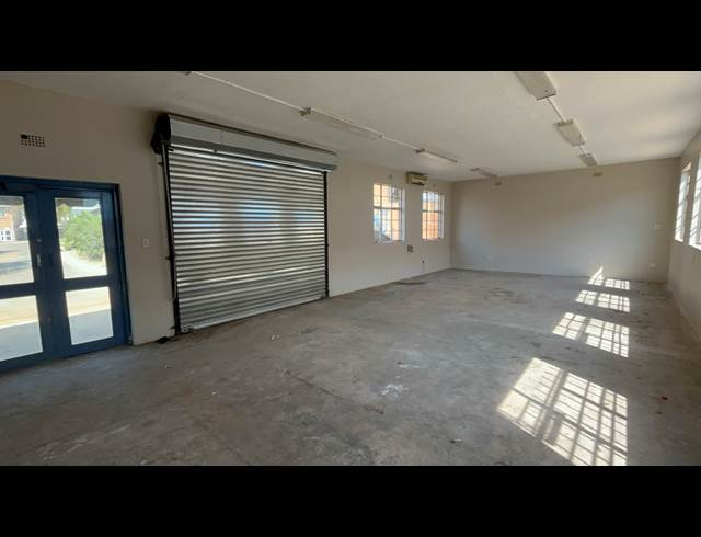 170M² WORKSHOP TO LET IN WADEVILLE