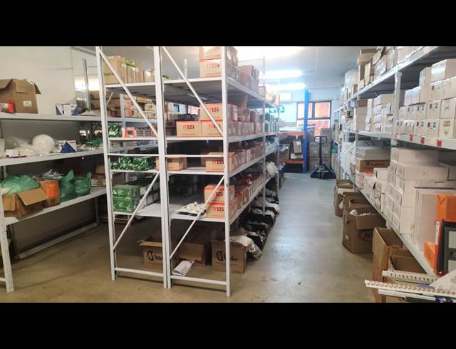 494M² WAREHOUSE TO LET IN UMHLANGA RIDGE