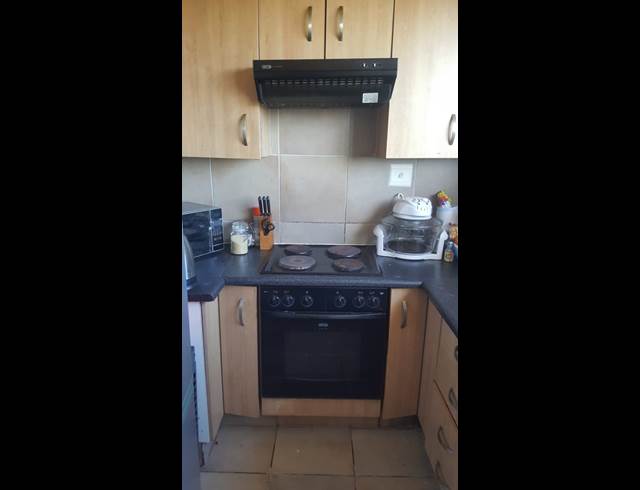 2 bed property to rent in WESTRIDGE