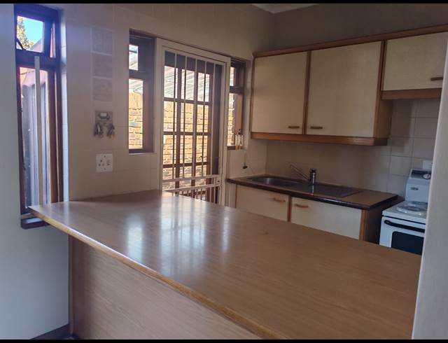 1 BEDROOM RETIREMENT UNIT TO LET IN EDEN GLEN