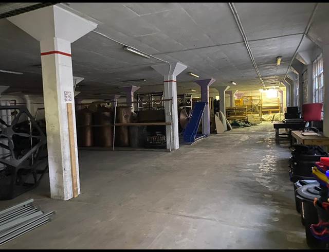 3,350M² WAREHOUSE TO LET IN PAARDEN EILAND
