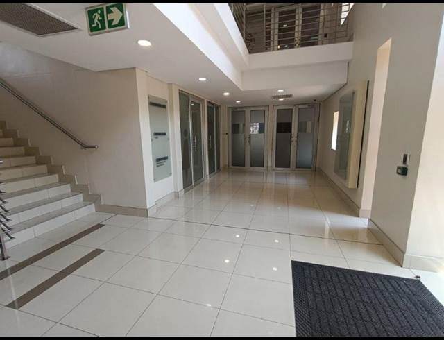 BUSINESS PROPERTY TO RENT IN WELTEVREDEN PARK