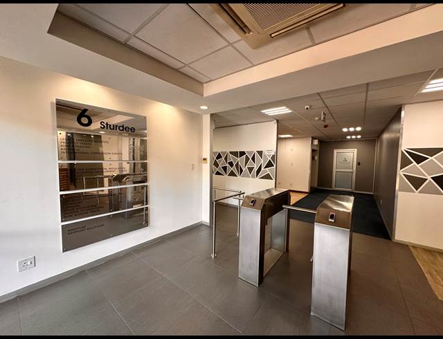 157M² OFFICE TO LET IN ROSEBANK