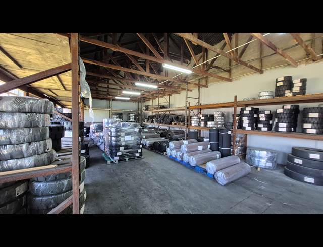 310M² FACTORY TO LET IN BOKSBURG EAST