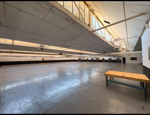 1,235M² WAREHOUSE TO LET IN MALMESBURY INDUSTRIA