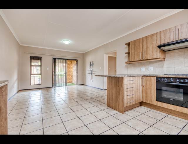 2 BEDROOM SECTIONAL TITLE TO LET IN FERNDALE
