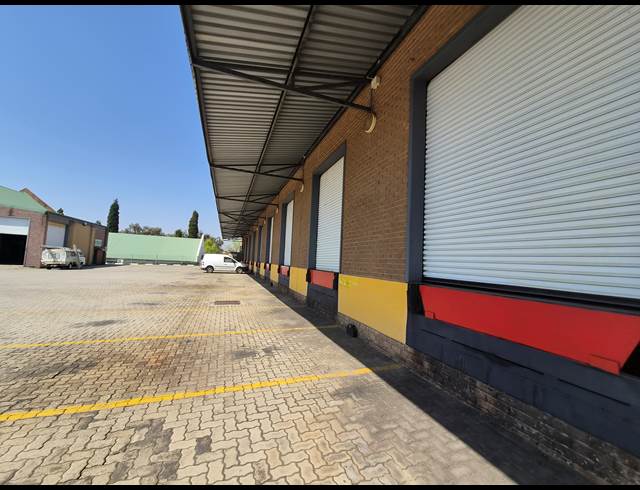 7,988M² WAREHOUSE TO LET IN RANDJESPARK