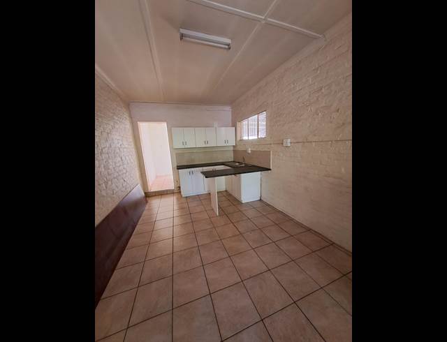 1 bed property to rent in MEIRINGS PARK