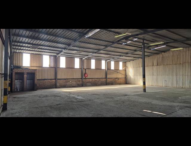 400M² WAREHOUSE TO LET IN ANDERBOLT