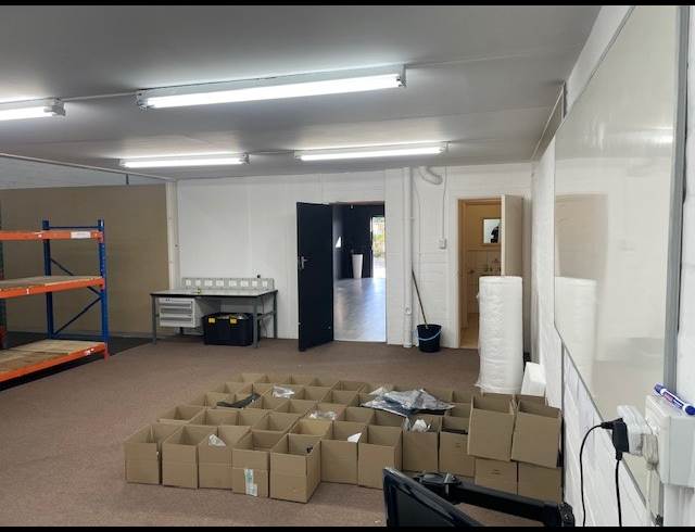 292M² WAREHOUSE TO LET IN CAPRICORN