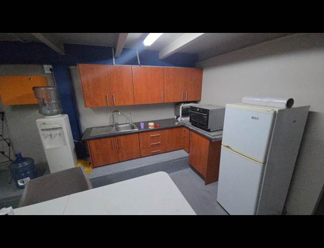 767M² WORKSHOP TO LET IN MARELDEN