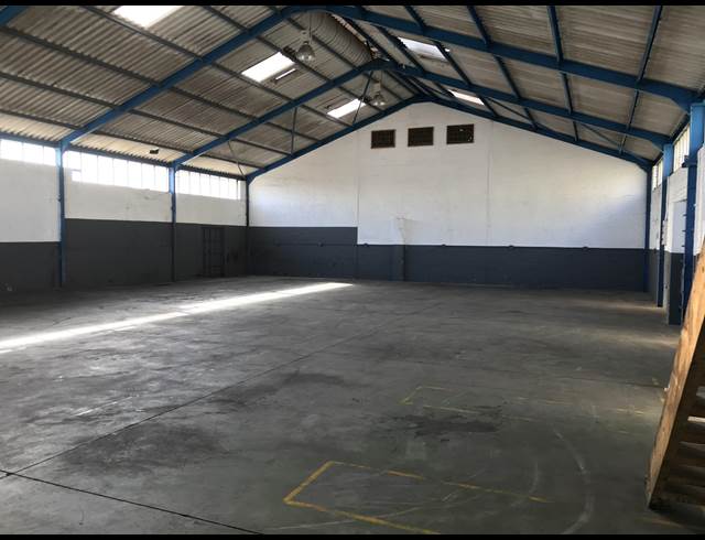 494M² FACTORY TO LET IN EPPING INDUSTRIAL
