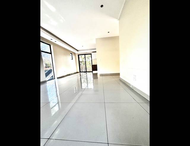 2 BEDROOM APARTMENT TO LET IN SANDTON CENTRAL