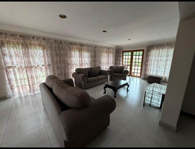 4 BEDROOM PROPERTY TO RENT IN DENNEOORD