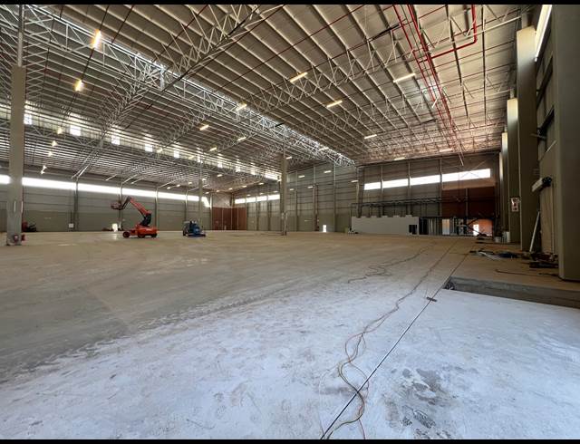 19,646M² WAREHOUSE TO LET IN HIGHVELD
