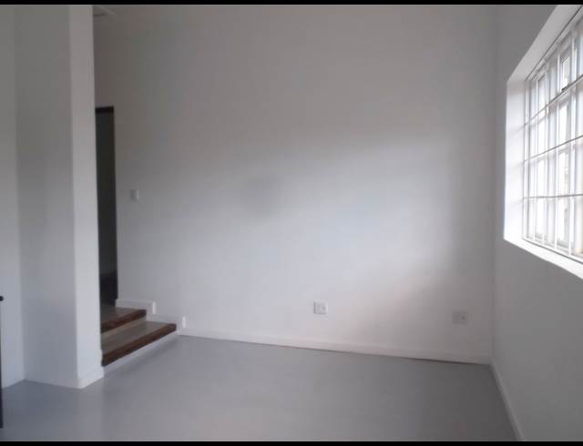 1 bed property to rent in OBSERVATORY